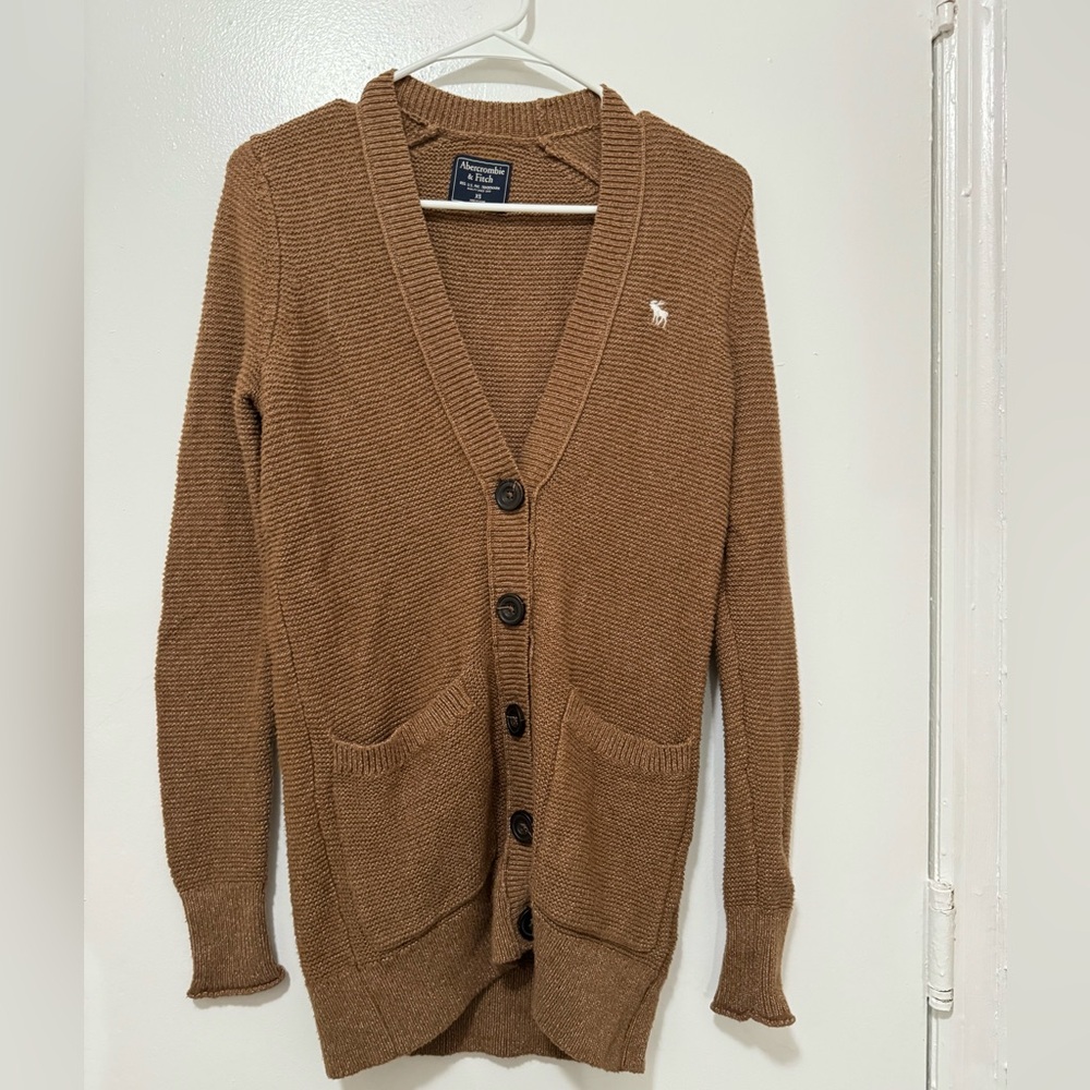 Women’s - A&F Saddle Brown Cable knit Sweater with pockets - XS